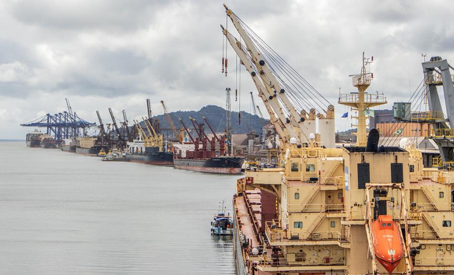 Resultado histórico é de abril. Em 30 dias foram mais de 5,5 milhões de toneladas de cargas, 30,9% a mais que no mesmo mês de 2019. Maior volume foi de granéis sólidos e, dentro deste segmento, a soja.