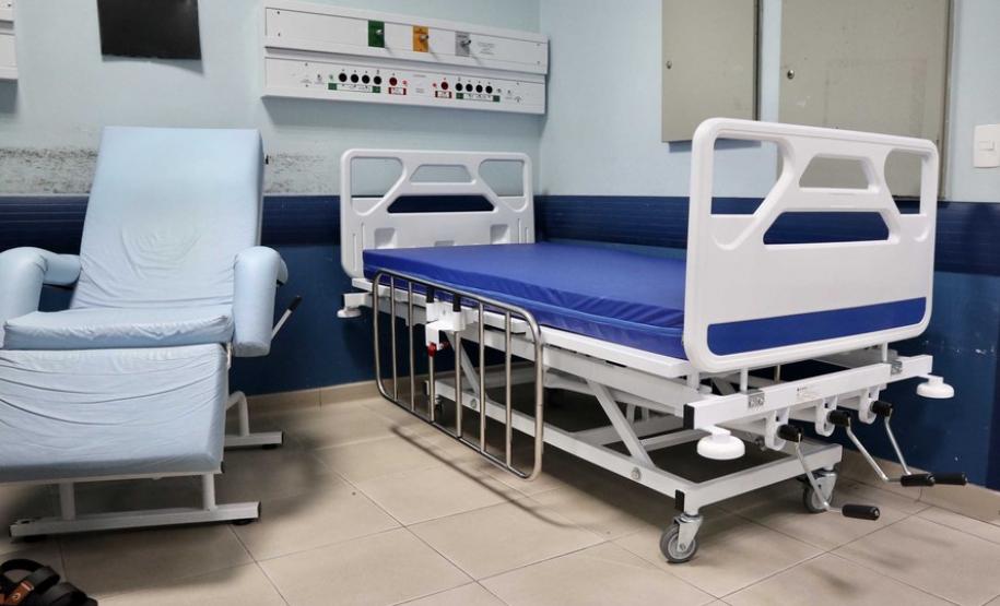 Gestores, empresas e representantes de instituições públicas estão envolvidos num grande esforço para atravessar a crise do coronavírus. E bons exemplos de apoio e parcerias acontecem em todas as regiões do Estado; um deles está em Paranaguá, no Hospital Regional do Litoral, que transformou sua estrutura de atendimento a partir de doações de empresários que operam no Porto de Paranaguá