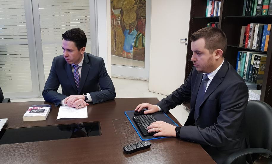 Diretoria Jurídica vai apresentar artigos sobre “delegação de competência” e “contratos de transição” em debates virtuais no Conselho Nacional de Pesquisa e Pós-Graduação em Direito.