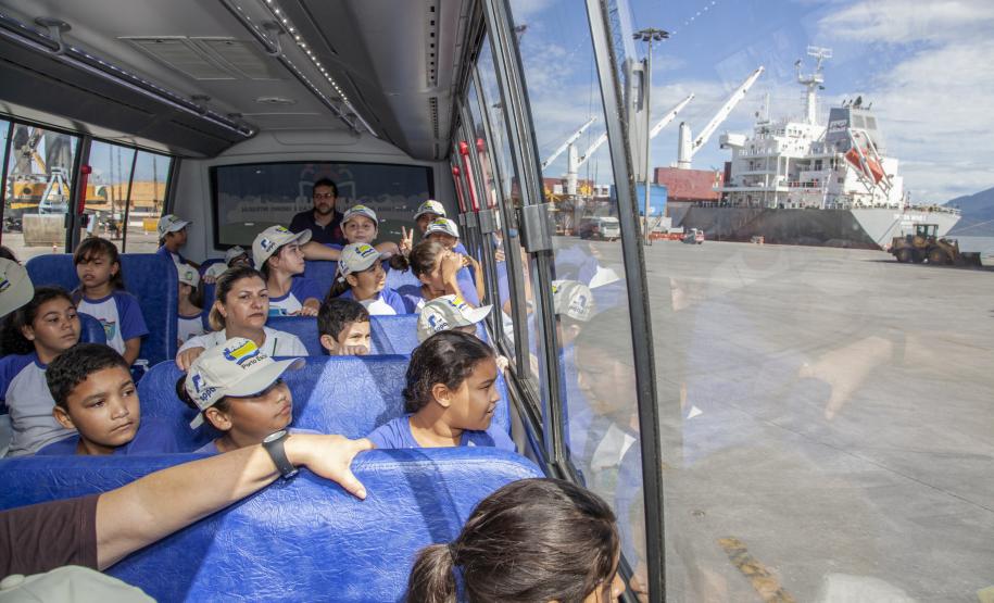 “É uma maneira mais humana de enxergar o meio ambiente, promover o empoderamento desses povos, através do uso de energias renováveis, da ciclagem de nutrientes, da redução de descarte de resíduos sólidos, entre outros.”