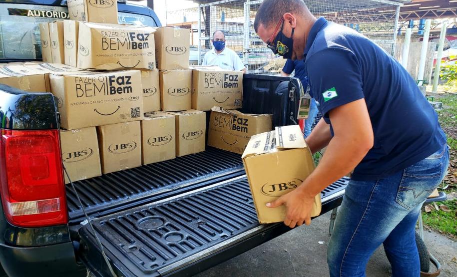 A ação envolveu oito barcos, distribuiu 1.043 cestas básicas e foi coordenada pela Diretoria Empresarial da Portos do Paraná. Foram beneficiados moradores da Ilha do Mel - Brasília, Encantadas e Ponta Oeste, Superagüi, São Miguel, Piaçaguera, Maciel, Eufrasina, Ponta do Ubá, Amparo, Europinha, Teixeira e Ilha das Peças.