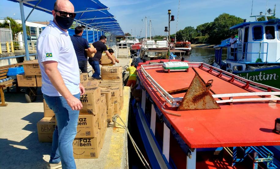 A ação envolveu oito barcos, distribuiu 1.043 cestas básicas e foi coordenada pela Diretoria Empresarial da Portos do Paraná. Foram beneficiados moradores da Ilha do Mel - Brasília, Encantadas e Ponta Oeste, Superagüi, São Miguel, Piaçaguera, Maciel, Eufrasina, Ponta do Ubá, Amparo, Europinha, Teixeira e Ilha das Peças.