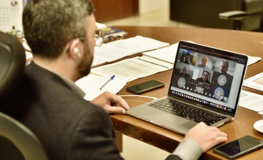 O secretário nacional de Portos e Transportes Aquaviários do Ministério da Infraestrutura, Diogo Piloni, é o novo presidente do Conselho de Administração da Autoridade Portuária de Paranaguá. O colegiado é responsável pela orientação geral dos negócios da empresa pública e a vinda de Piloni reforça o posicionamento do porto paranaense no mercado nacional