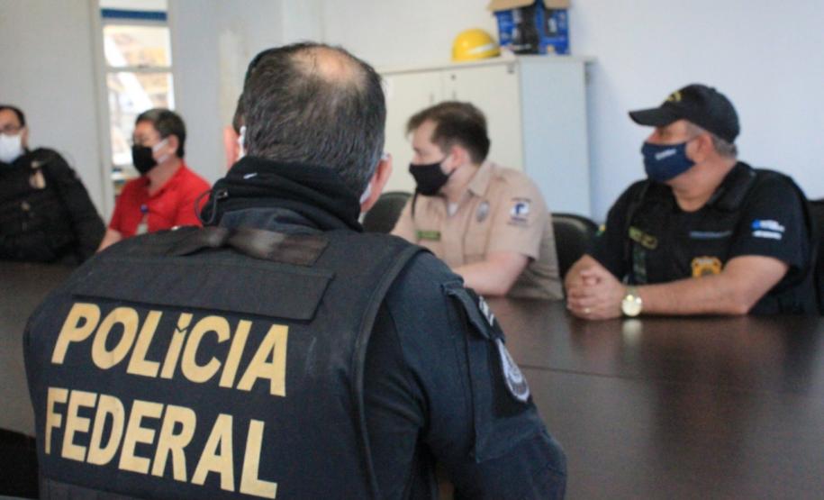 Exercício deixou Polícia Federal satisfeita com o cenário encontrado no porto de Paranaguá, no Paraná.