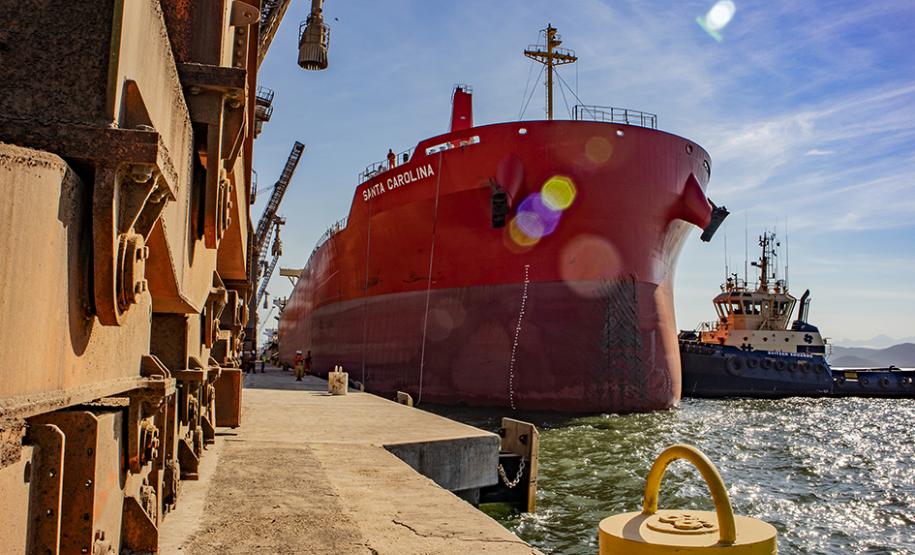 A necessidade de distanciamento social fez com que, em poucos dias, a gestão operacional dos Portos do Paraná fosse adaptada para ambientes digitais. Agora, a empresa pública que administra os portos de Paranaguá e Antonina se prepara para inovar em sistemas inteligentes.