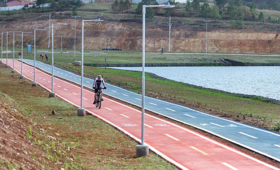 Neste 29 de setembro, quando é celebrado o Dia Mundial do Coração, a Secretaria de Estado da Saúde alerta a população sobre a importância de manter hábitos saudáveis, como boa alimentação, atividade física e combate ao estresse para evitar doenças do aparelho circulatório.