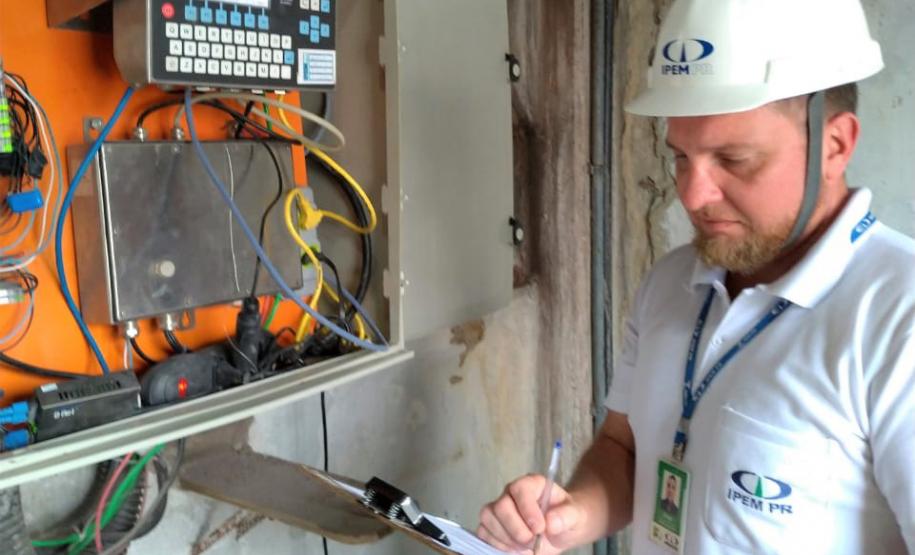 Trabalho é executado semestralmente, dando maior credibilidade e segurança nos volumes exportados através dos portos do Paraná. Os Portos de Paranaguá e Antonina já movimentaram neste ano 38,67 milhões de toneladas.