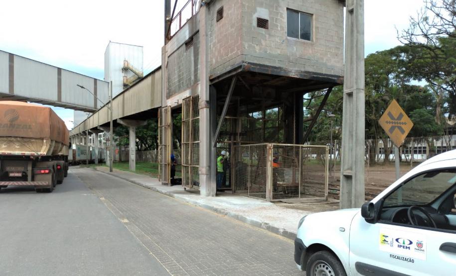 Trabalho é executado semestralmente, dando maior credibilidade e segurança nos volumes exportados através dos portos do Paraná. Os Portos de Paranaguá e Antonina já movimentaram neste ano 38,67 milhões de toneladas.