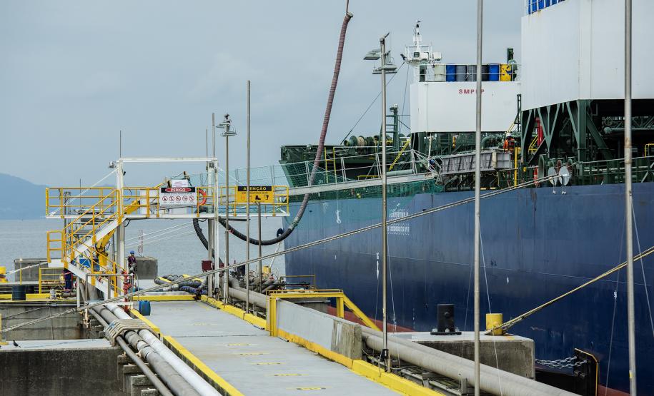 Aumento no volume de cargas importadas e exportadas também aparece no acumulado do ano. Nos noves meses, 43,8 milhões de toneladas – 10% a mais que o registrado em 2019, no mesmo período.