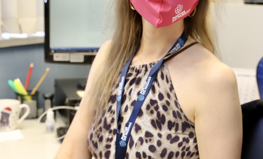 Para lembrar da importância de cuidar-se, como parte do empodeiramento delas, esta semana, a empresa pública distribuiu às quase 80 mulheres do quadro, máscaras cor de rosa, com um convite para a palestra, que encerra a ação na próxima quinta-feira, dia 29.