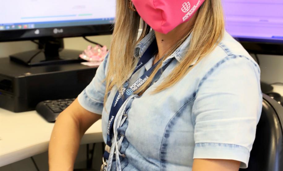 Para lembrar da importância de cuidar-se, como parte do empodeiramento delas, esta semana, a empresa pública distribuiu às quase 80 mulheres do quadro, máscaras cor de rosa, com um convite para a palestra, que encerra a ação na próxima quinta-feira, dia 29.