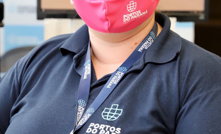 Para lembrar da importância de cuidar-se, como parte do empodeiramento delas, esta semana, a empresa pública distribuiu às quase 80 mulheres do quadro, máscaras cor de rosa, com um convite para a palestra, que encerra a ação na próxima quinta-feira, dia 29.