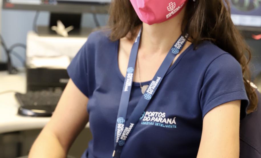 Para lembrar da importância de cuidar-se, como parte do empodeiramento delas, esta semana, a empresa pública distribuiu às quase 80 mulheres do quadro, máscaras cor de rosa, com um convite para a palestra, que encerra a ação na próxima quinta-feira, dia 29.