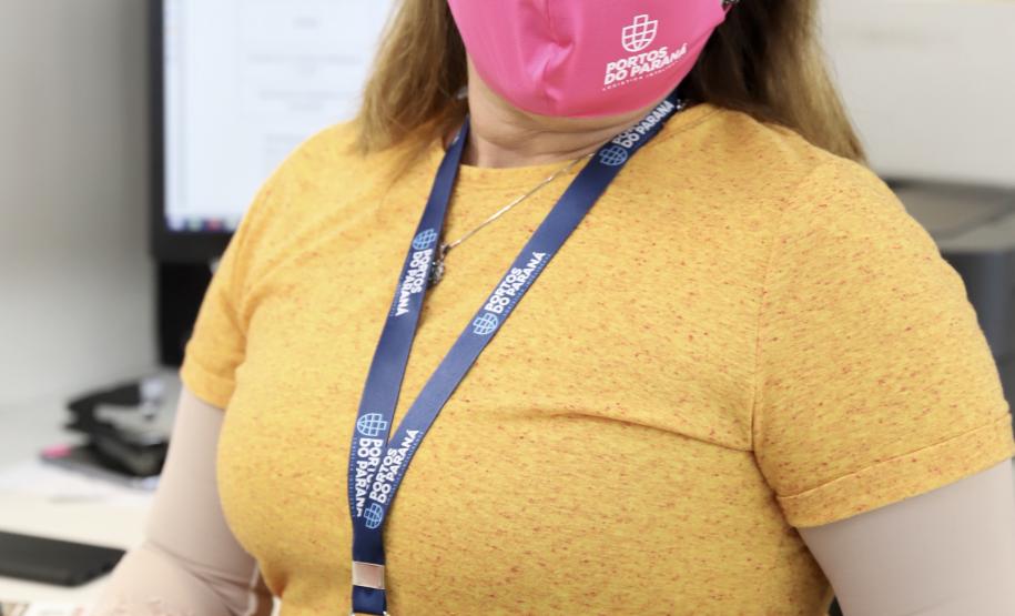 Para lembrar da importância de cuidar-se, como parte do empodeiramento delas, esta semana, a empresa pública distribuiu às quase 80 mulheres do quadro, máscaras cor de rosa, com um convite para a palestra, que encerra a ação na próxima quinta-feira, dia 29.