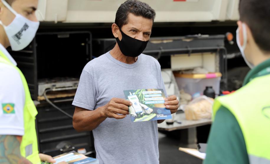 A empresa pública Portos do Paraná dá início à campanha para orientar os trabalhadores portuários, prestadores de serviços e caminhoneiros quanto ao teste do etilômetro, que passa ser realizado a partir do próximo dia 30. O etilômetros é o equipamento utilizado para fazer o exame que indica a concentração de álcool no ar exalado dos pulmões de quem é testado.