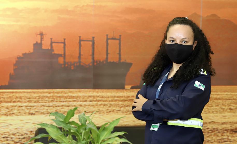 Nesta sexta-feira (20), o Dia Nacional de Zumbi e da Consciência Negra marca um momento de reflexão sobre a luta contra o racismo e a desigualdade no Brasil. Referência à morte do então líder do Quilombo dos Palmares, a data virou um símbolo pela garantia de todos os direitos civis e de chances iguais, independentemente de cor de pele.