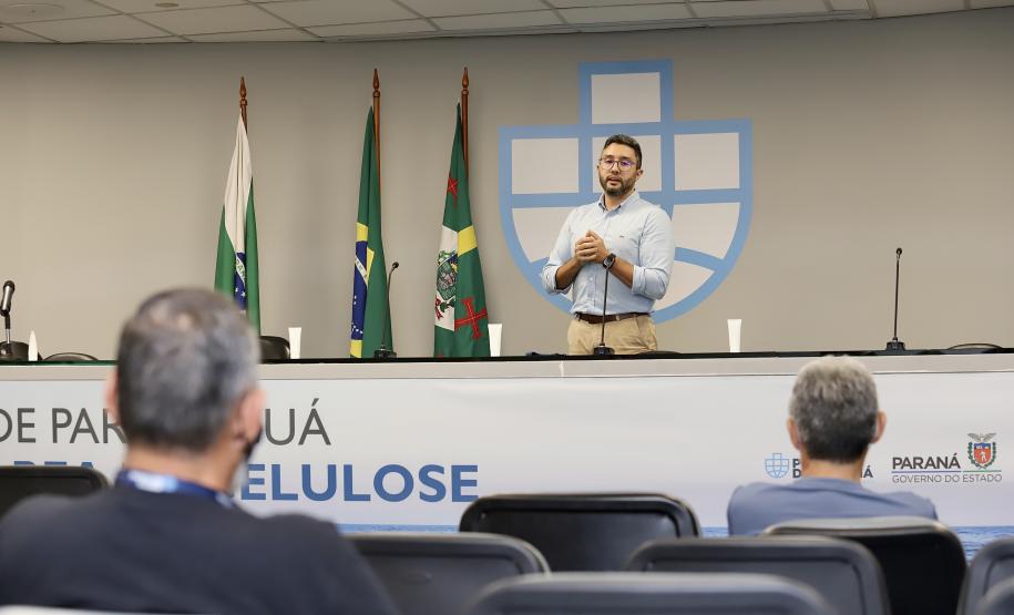 Na semana do Dia do Portuário, 39 colaboradores com mais de 40 anos de casa recebem placa de agradecimento pelos serviços prestados.