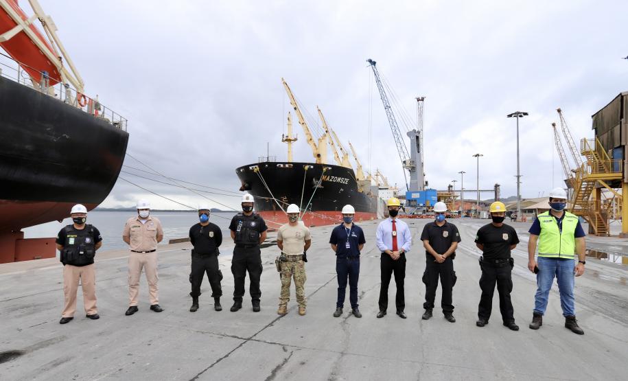 A Portos do Paraná compartilha com a Polícia Federal os dados obtidos nos 27  programas de monitoramentos ambientais. As informações colaboram com a operação “30 Days at Sea 3.0” (30 Dias no Mar) da International Criminal Police Organization - INTERPOL. A ação envolve cerca de 60 países e tem como foco principal o combate à poluição marítima.