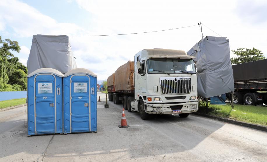 Portos do Paraná investe R$ 11 milhões e reforça controle sanitário na pandemia