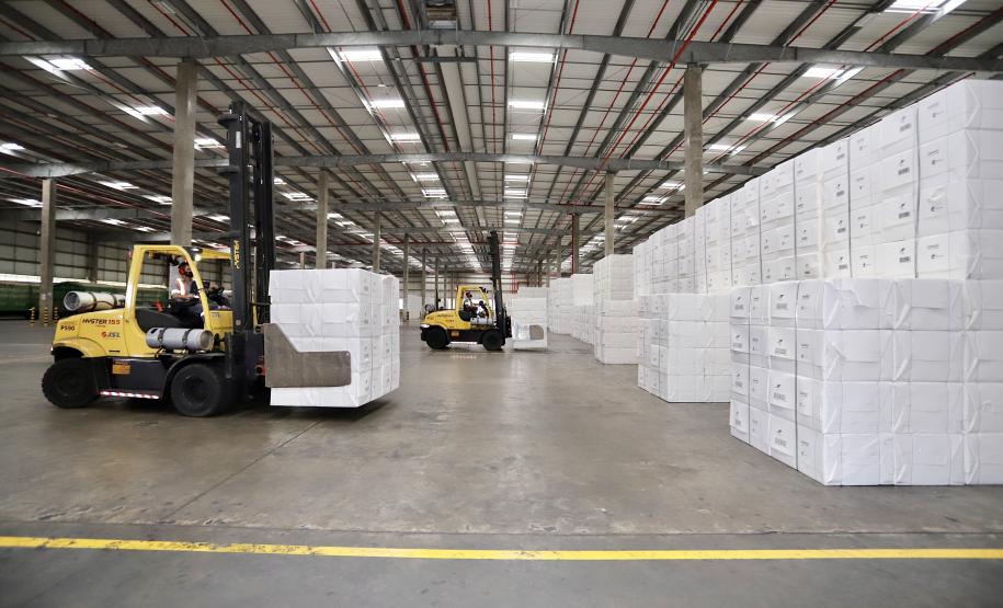 Nos primeiros dois meses deste ano foram 2.414 vagões com 154.464 toneladas. No mesmo bimestre em 2020, 1.918 vagões chegaram carregados com 122.752 toneladas do produto de exportação. A celulose é produzida na Unidade Puma da Klabin, no município de Ortigueira.