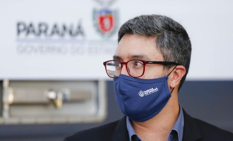 Foram arrecadadas 125 toneladas de alimentos, parte deles entregue nesta quarta-feira (31) ao governador Carlos Massa Ratinho Junior para posterior distribuição às famílias vulneráveis.  Doações fazem parta da campanha Cesta Solidária.