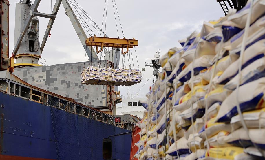 Produto abre tendência para embarque de outros itens alimentícios em sacas, na modalidade conhecida como break bulk ou carga geral. São 247.200 sacas, de 25 quilos cada, que têm como destino a República Democrática do Congo.