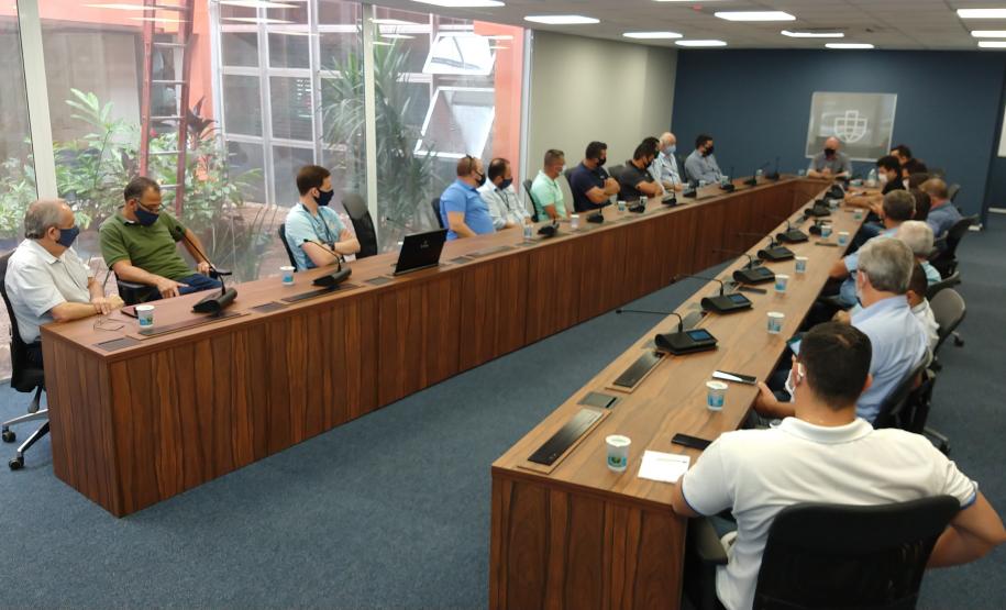 Com um ano de enfrentamento da pandemia da COVID-19, empresa pública se reúne com sindicatos de portuários e garante empenho pela defesa da vacinação da categoria, considerada essencial, e outras demandas