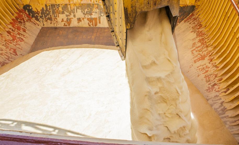 Foi o melhor mês de março da história em volume movimentado e com crescimento de 7% em relação ao mesmo período de 2021. O outro marco é o número de caminhões que passaram pelo Pátio de Triagem.