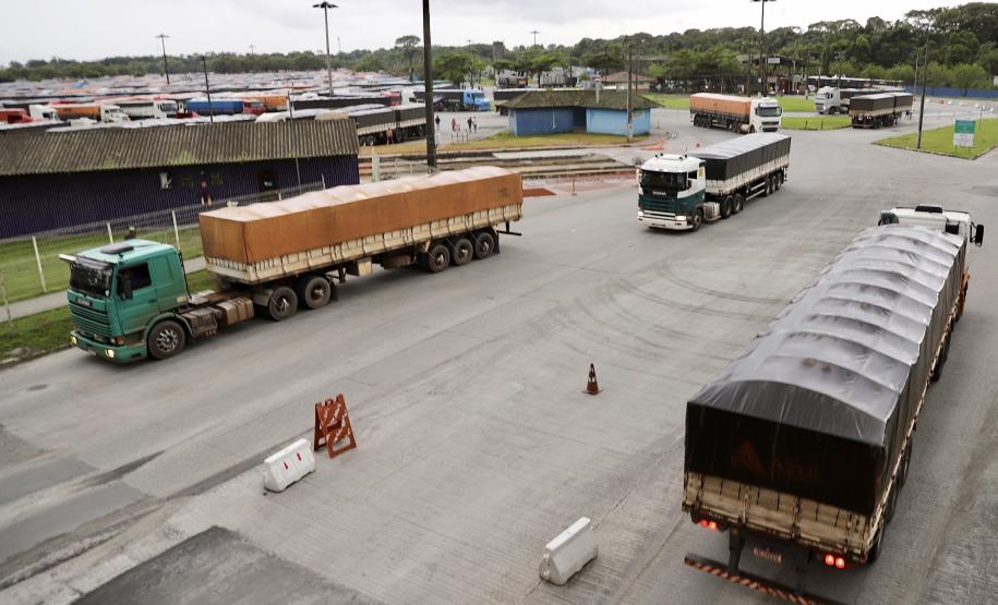 Foi o melhor mês de março da história em volume movimentado e com crescimento de 7% em relação ao mesmo período de 2021. O outro marco é o número de caminhões que passaram pelo Pátio de Triagem.