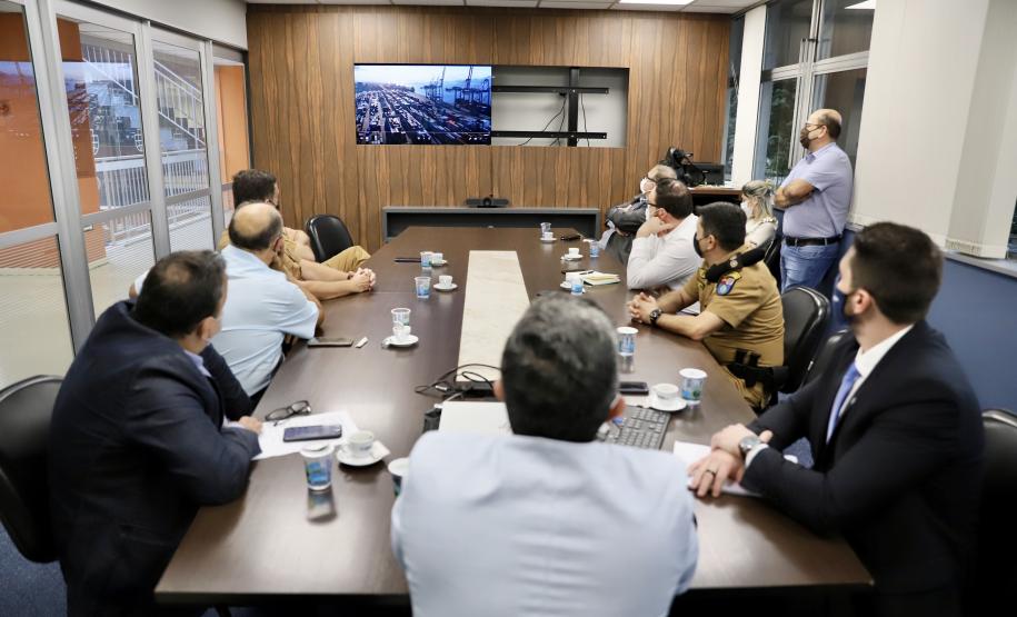 Entre os assuntos em questão, destaque para a melhoria da segurança pública no porto e em toda cidade de Paranaguá.