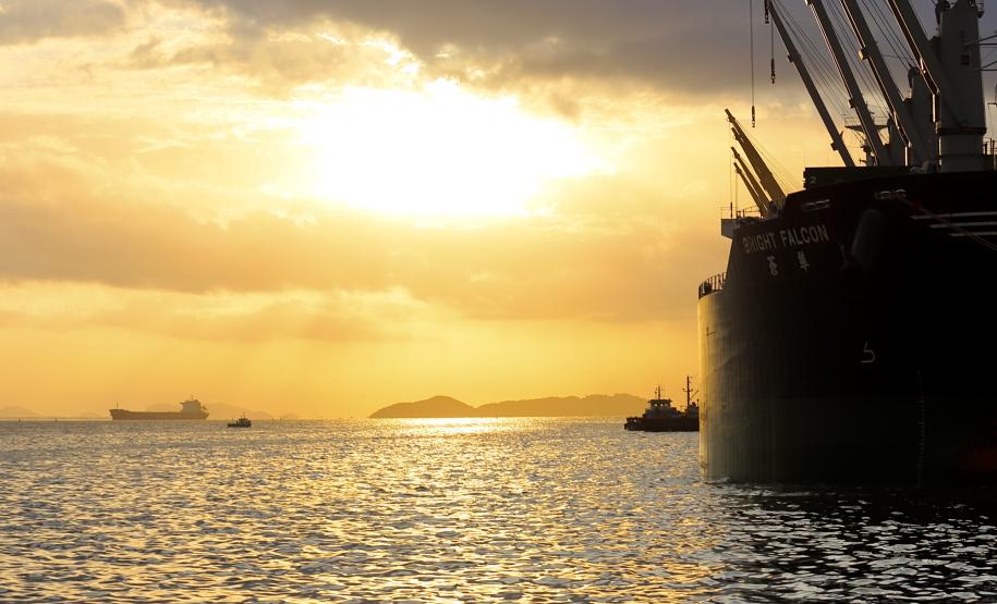 Além do arrendamento de três áreas para movimentação de granéis sólidos (PAR9, PAR14 e PAR15), o PPI aprovou o estudo da concessão do canal de acesso ao Porto de Paranaguá. Leilões vão acontecer entre 2022 e 2023.