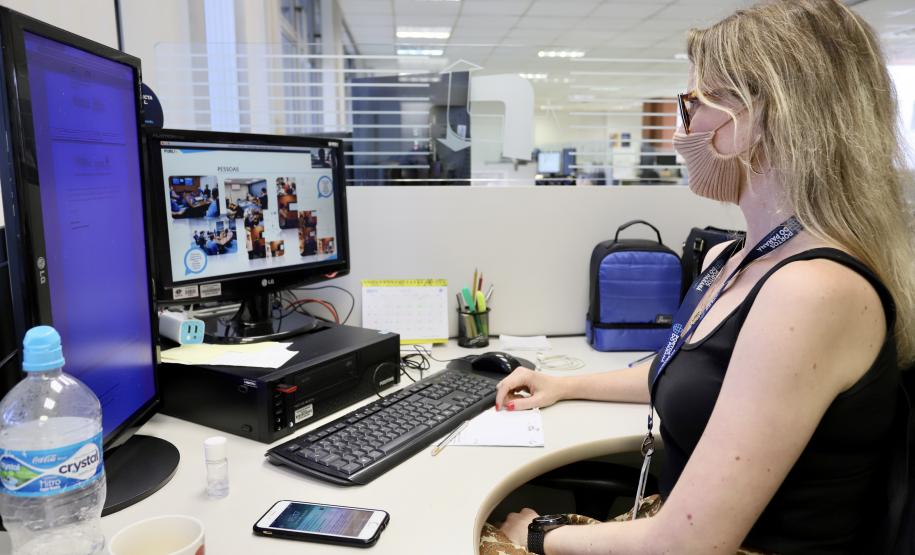 Neste dia 1º de maio, Dia do Trabalhador, a Portos do Paraná destaca a importância do trabalho portuário para a manutenção de diversas atividades econômicas no Estado, direta ou indiretamente. Para marcar a data, a empresa pública lembra do esforço dos trabalhadores dos portos de Paranaguá e Antonina em seguir atuando, durante a pandemia, para garantir a geração de emprego e renda em toda a cadeia logística.