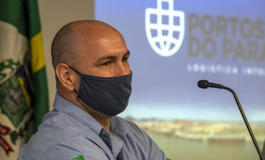 Com novo contrato de apoio à gestão da área, meta é se tornar referência e minimizar os riscos de acidentes na operação portuária. O montante será destinado ao longo dos próximos 30 meses, com dez profissionais para atuar na fiscalização, treinamentos, monitoramento e relatórios.