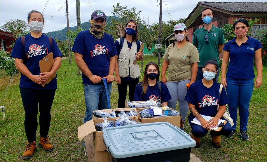 Mutirão contra dengue chega a comunidades isoladas do Litoral