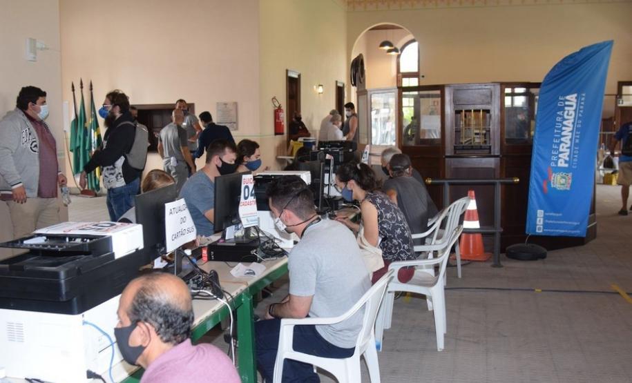 Quase 4,2 mil trabalhadores portuários já estão vacinados em Paranaguá e Antonina.