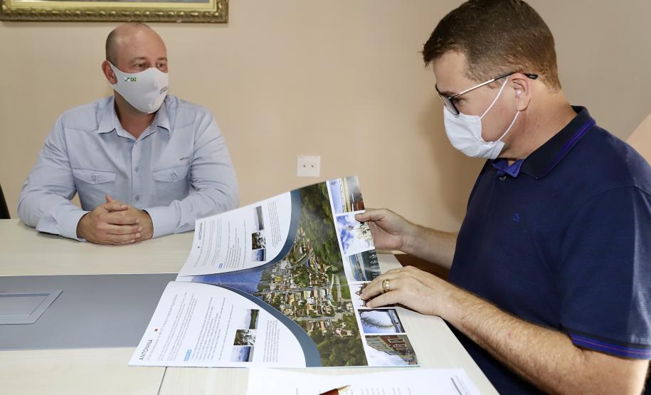 Iniciativa da diretoria de Desenvolvimento Empresarial é inédita e tem objetivo de expor o litoral paranaense para o mundo