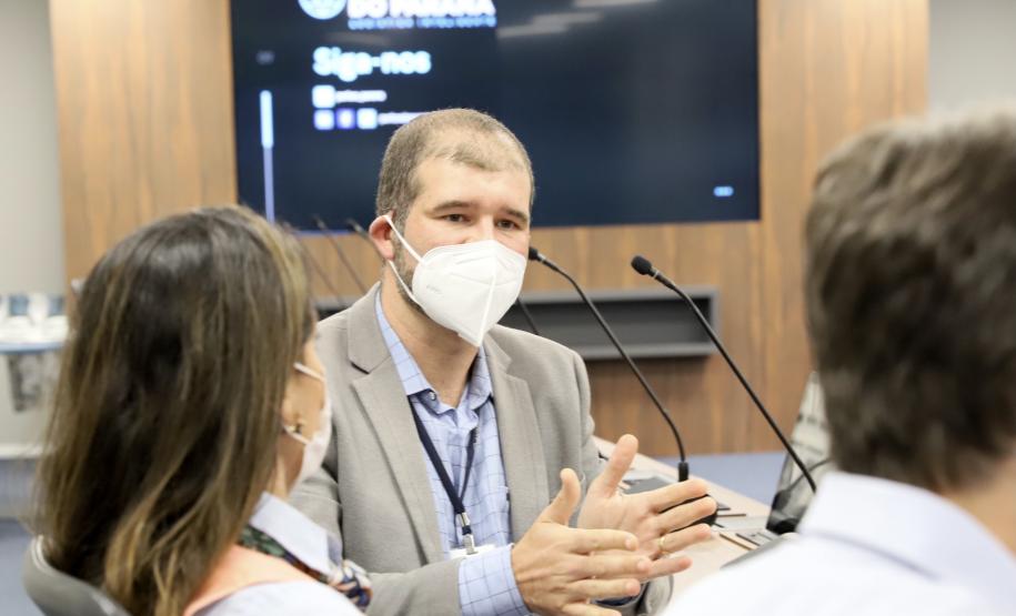 O diretor-geral Eduardo Nery e a diretora interina Gabriela Costa conheceram os planos de ampliação do terminal paranaense e o sistema do Corredor de Exportações, único no Brasil.