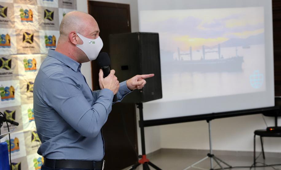 Confraternização reuniu diversas lideranças dos sete municípios litorâneos, com objetivo de alinhar ações futuras