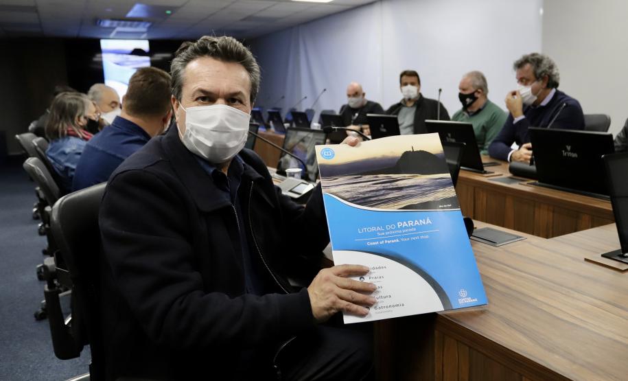 Porto de Paranaguá tem previsão de receber navio de passageiros em novembro, caso a pandemia esteja controlada. Anuncio foi feito ao Secretário de Desenvolvimento Sustentável e Turismo nesta quarta-feira.