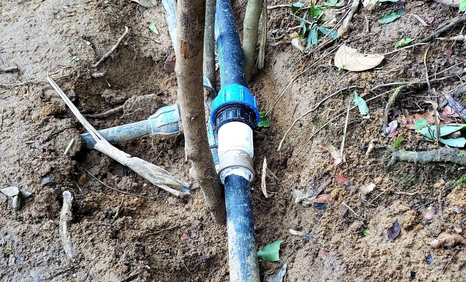 Segunda fase do trabalho, na ilha Europinha, concluiu o atendimento por setores para 46 famílias. Terceira fase tem previsão de melhorar ainda mais a captação, através da tecnologia Caxambu.