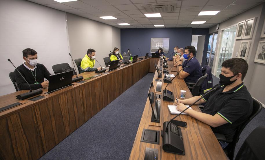 Com a promoção de workshops com prestadores de serviços portuários, equipe da Diretoria de Meio Ambiente da empresa pública visa aperfeiçoar os procedimentos para promover segurança ambiental, saúde e segurança no trabalho