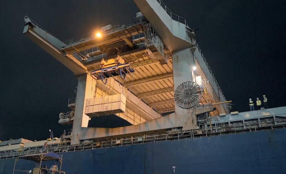 Opção dos exportadores é para driblar a falta de contêineres no mundo. Porto de Paranaguá tem tradição, estrutura de qualidade e operadores qualificados para a operação.