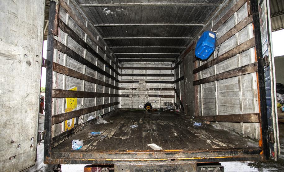 Associação de catadores precisa de ajuda para consertar caminhão