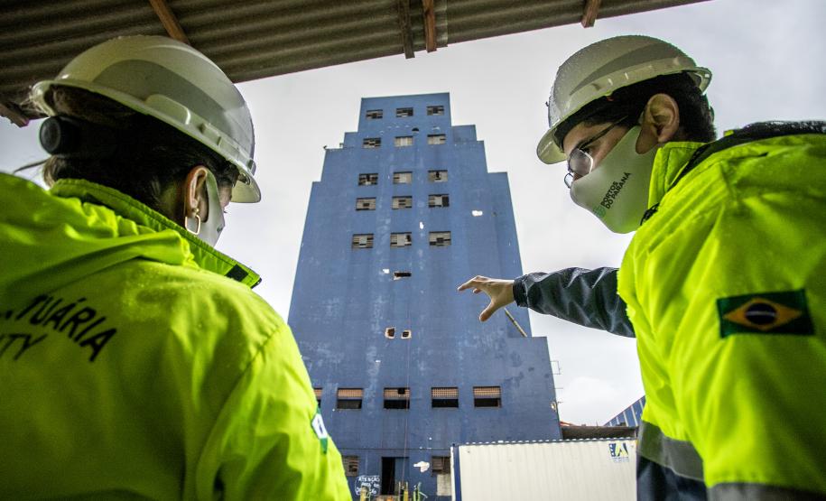 Silinho será demolido para dar mais espaço operacional ao Porto de Paranaguá