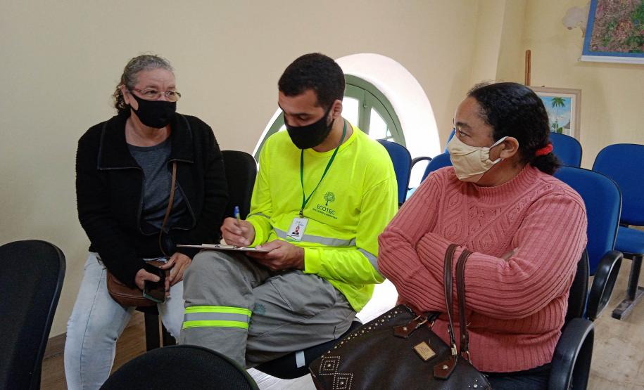 Comunidade apoia programa Lideranças comunitárias apoiam programa da Portos Paraná para recuperar áreas degradadas para recuperar áreas degradadas