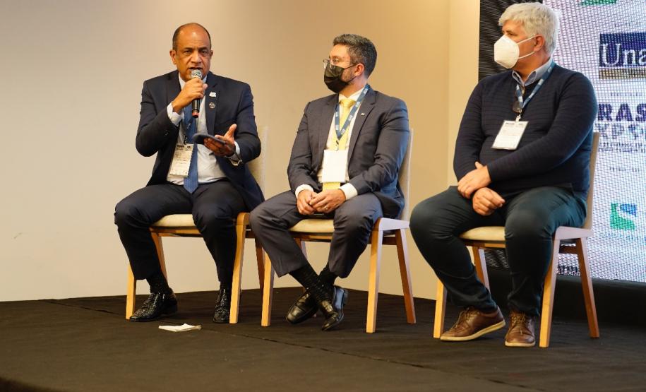 Portos do Paraná debatem avanços do setor no Fórum Sul Export