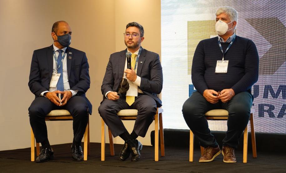 Portos do Paraná debatem avanços do setor no Fórum Sul Export