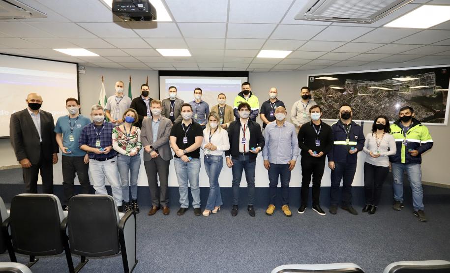 Relatório final do Projeto Orgulho de Ser Portos do Paraná foi entregue pela consultoria em solenidade nesta terça-feira. Alguns processos já iniciaram, outros serão colocados em prática ao longo dos próximos meses.