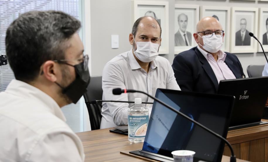 Porto apresenta projetos para comitiva nacional que acompanha os trabalhos da Nova Ferroeste