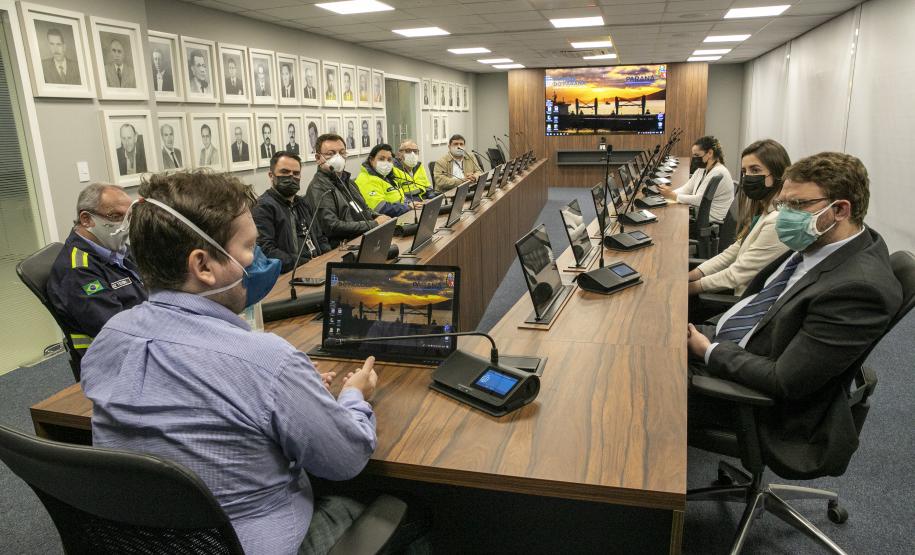 Representantes do Ministério Público conhecem novos projetos do Porto de Paranaguá